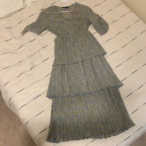 NASTY GAL MAXI FLORAL DRESS